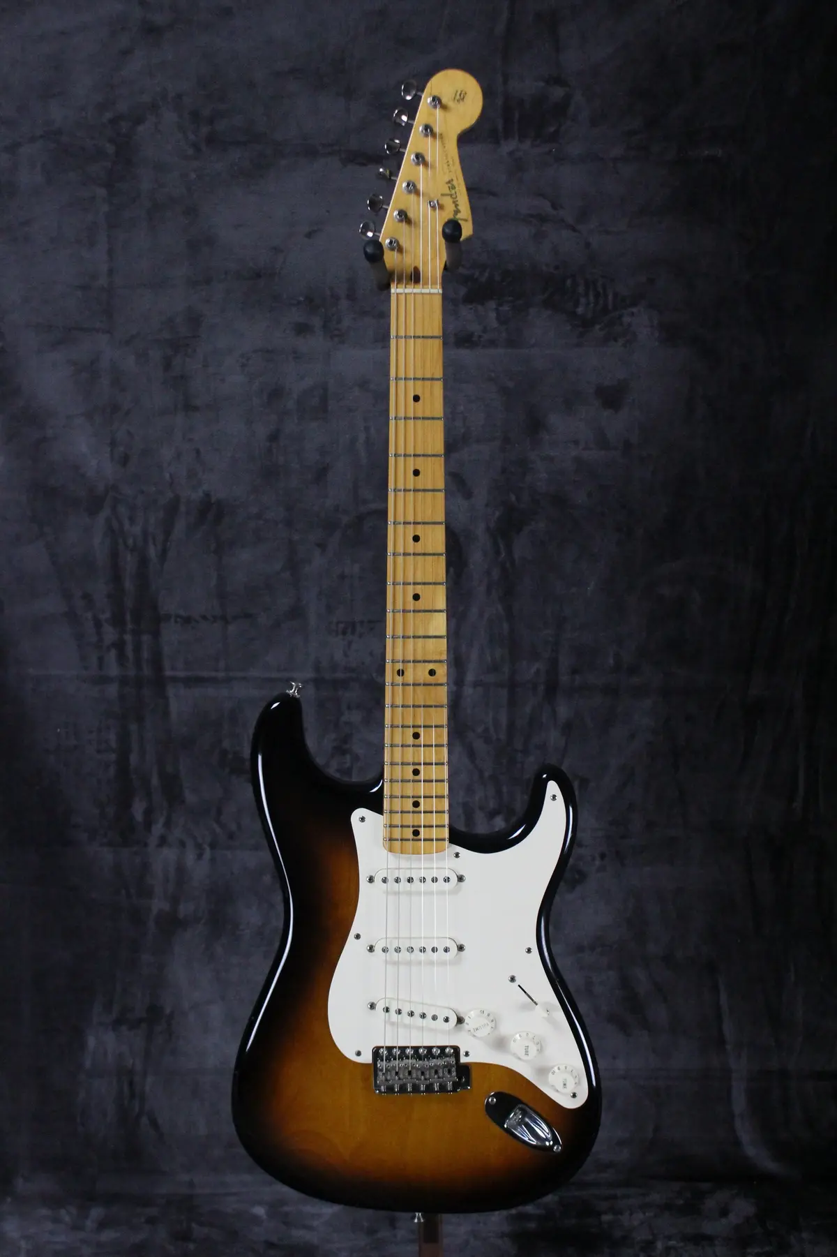 2002 American Vintage '57 Stratocaster 1