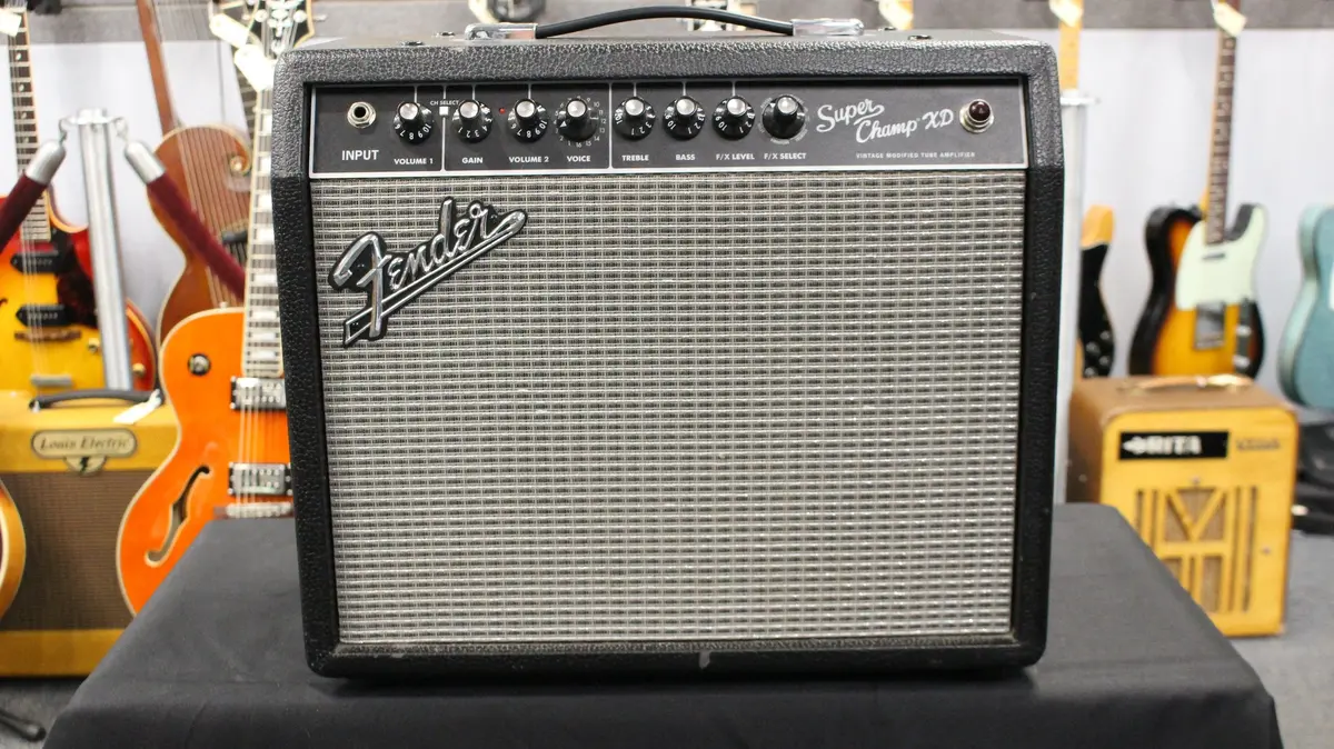 Fender Super Champ Xd Combo 1