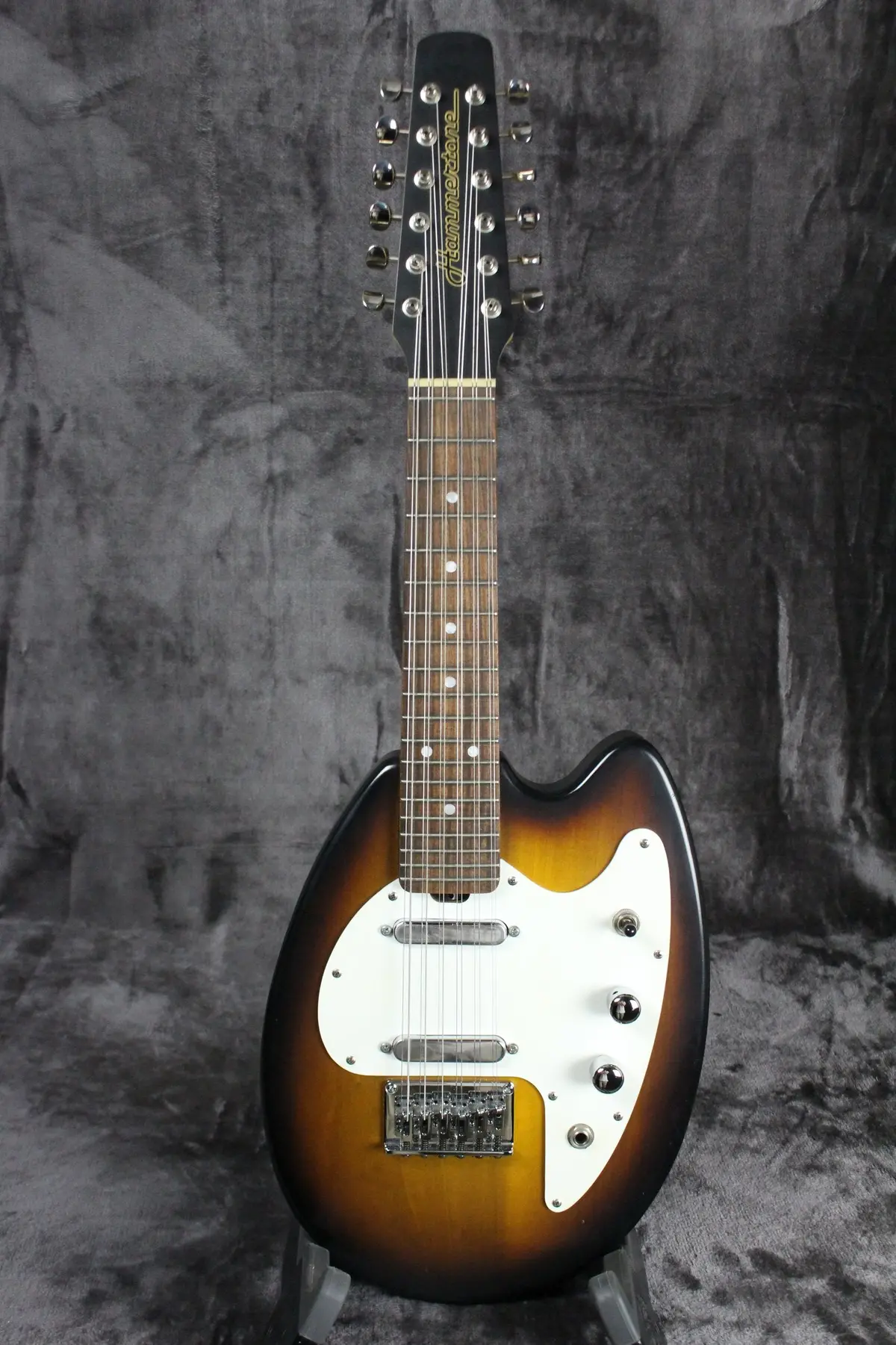 F Bass Hammertone Oc-12 12-String Manditar 1