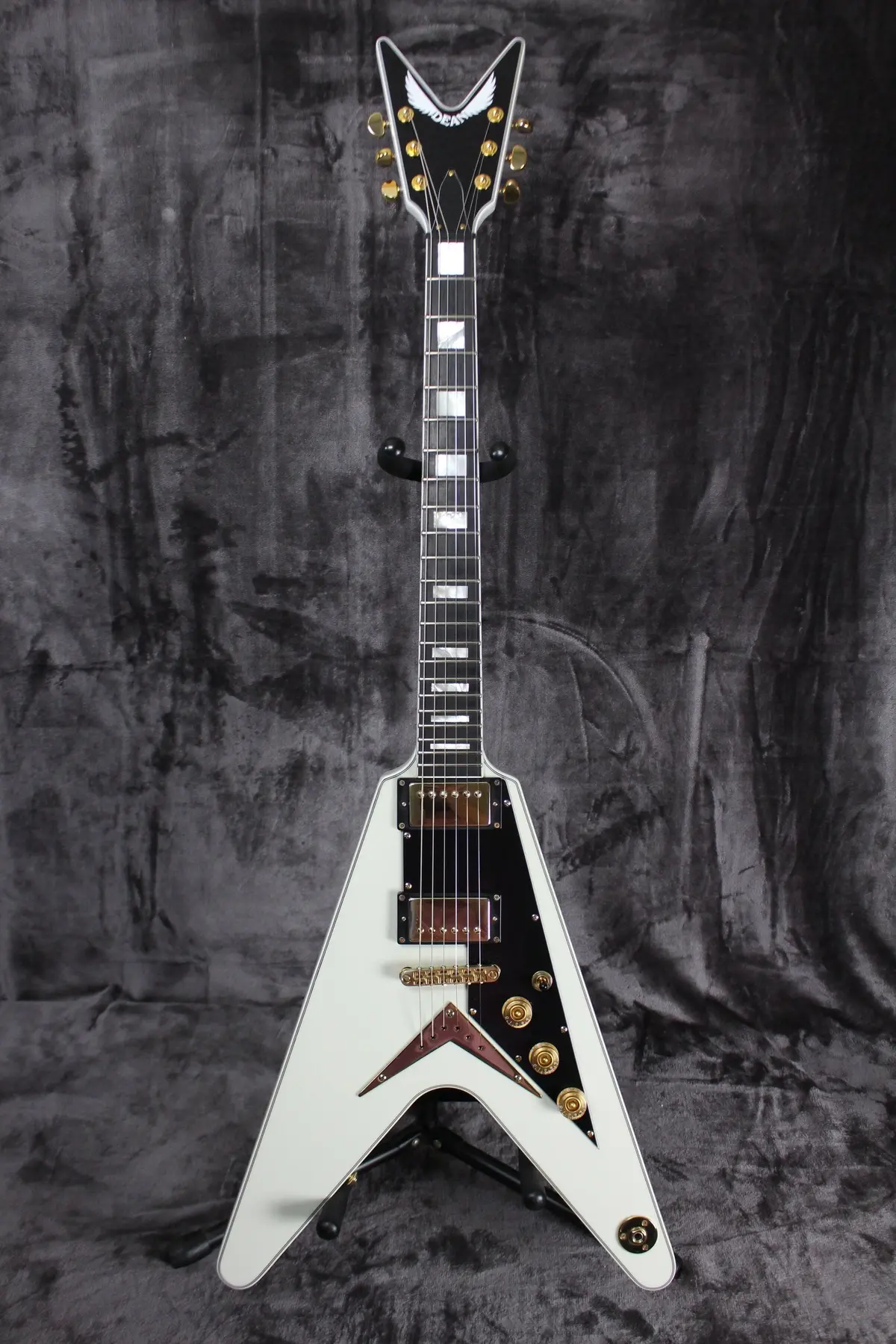 Dean Christian Martucci V 1