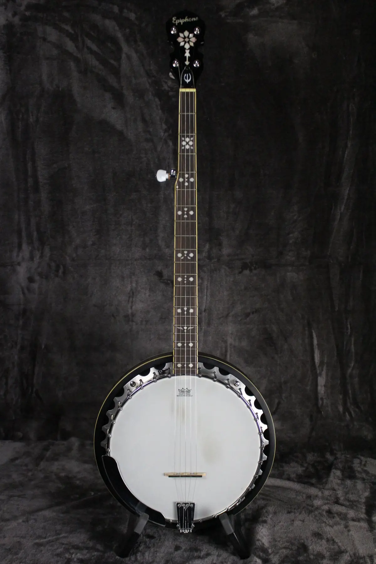 2012 Epiphone Mb-200 Banjo 1