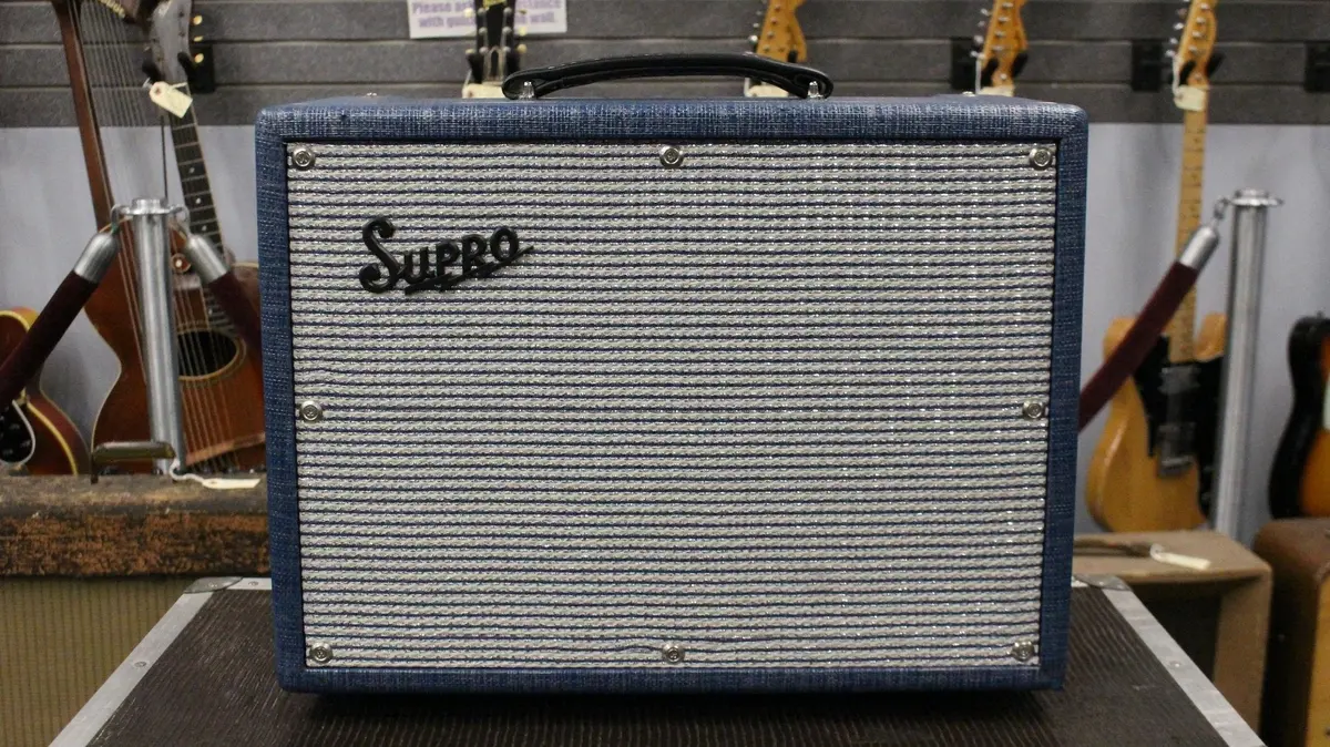 Supro Titan Combo Amp W/Ftsw 1