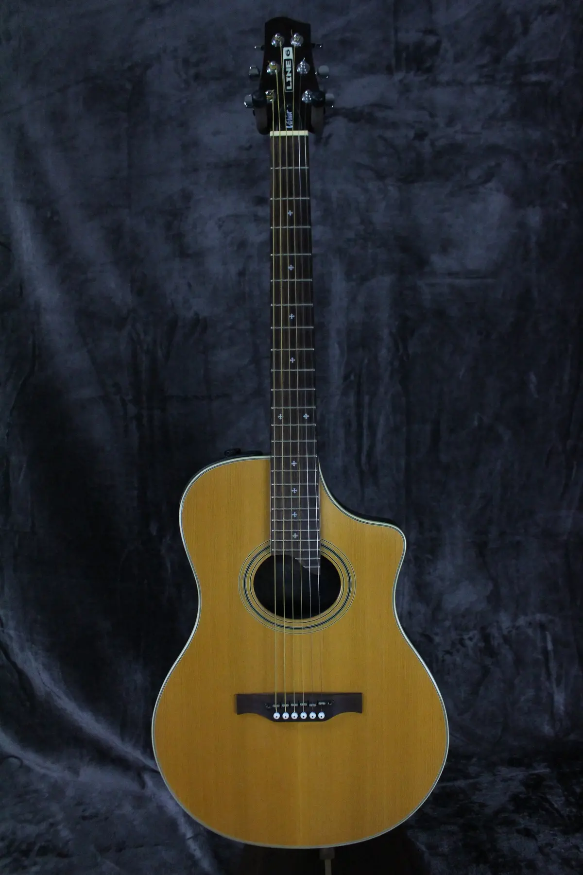 Line 6 Variax 700 Acoustic **Project** 1