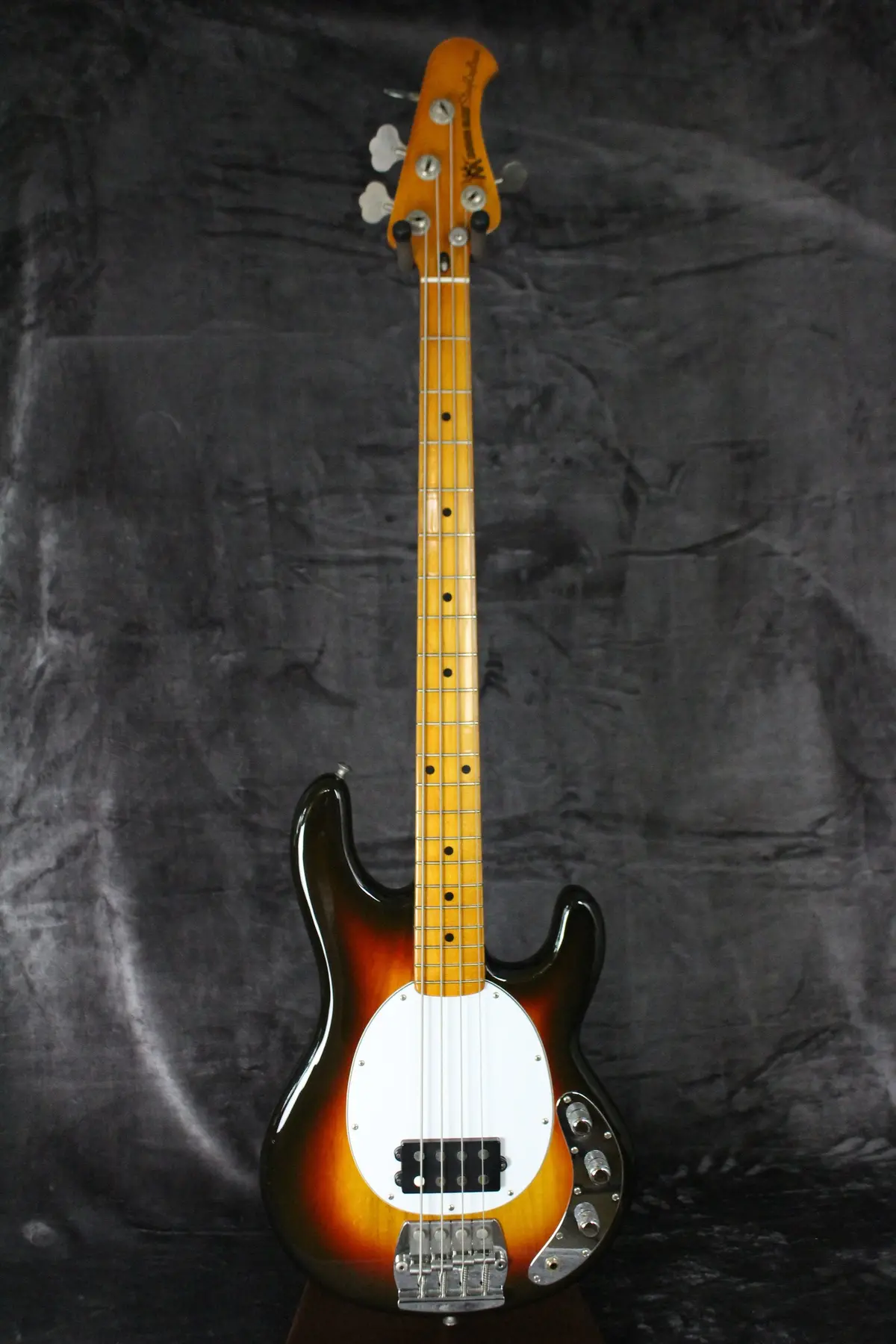 1977 Music Man Stingray Bass Sunburst 1