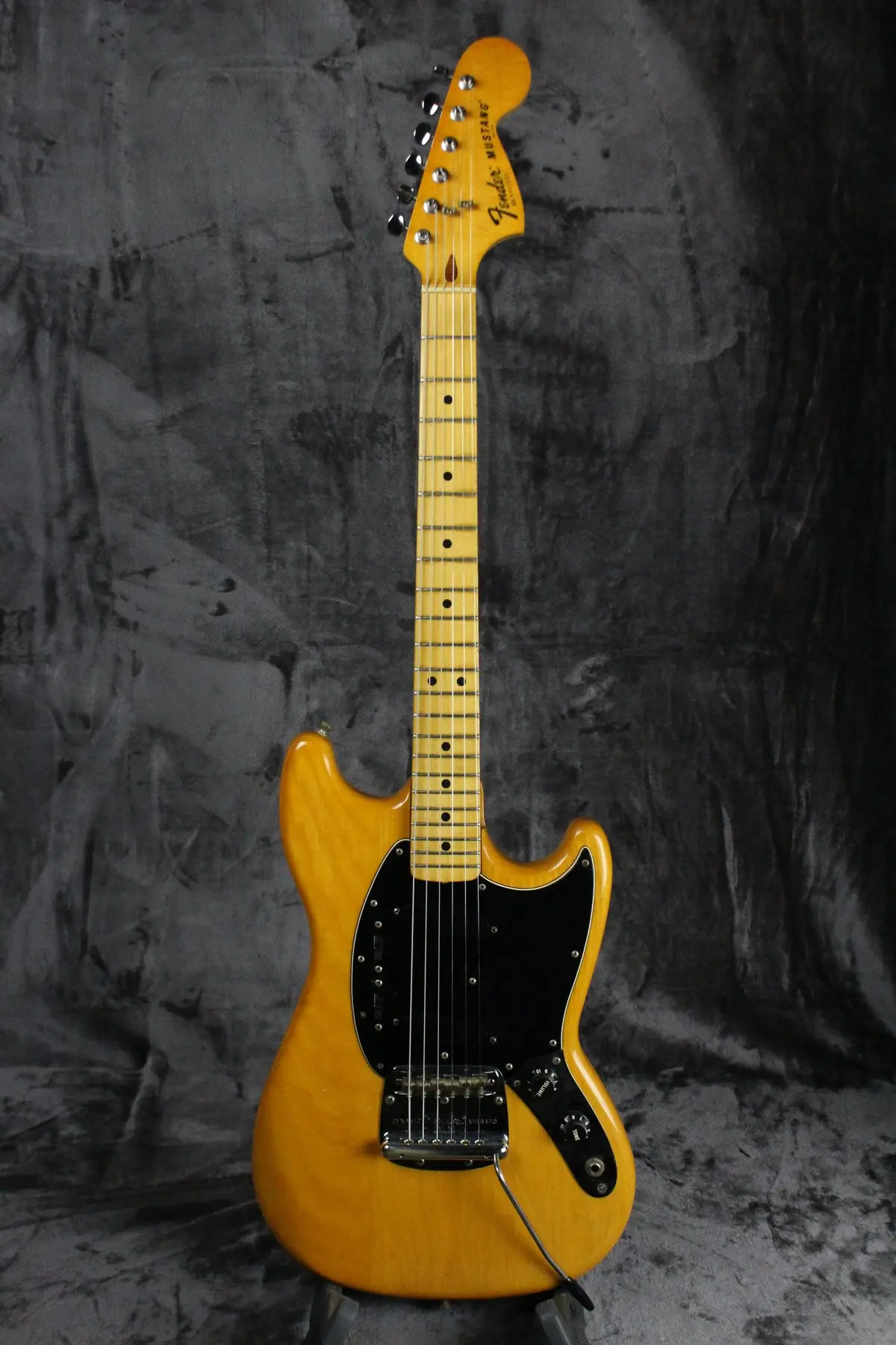 1978 Fender Mustang 1