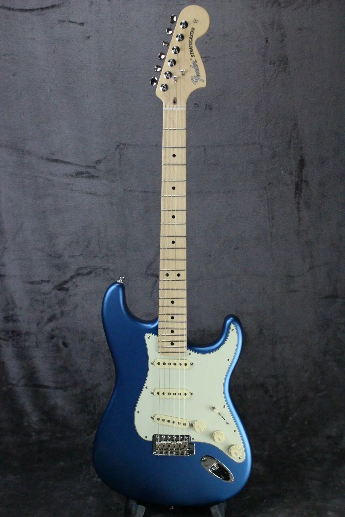 2021 Fender American Performer Stratocaster 1