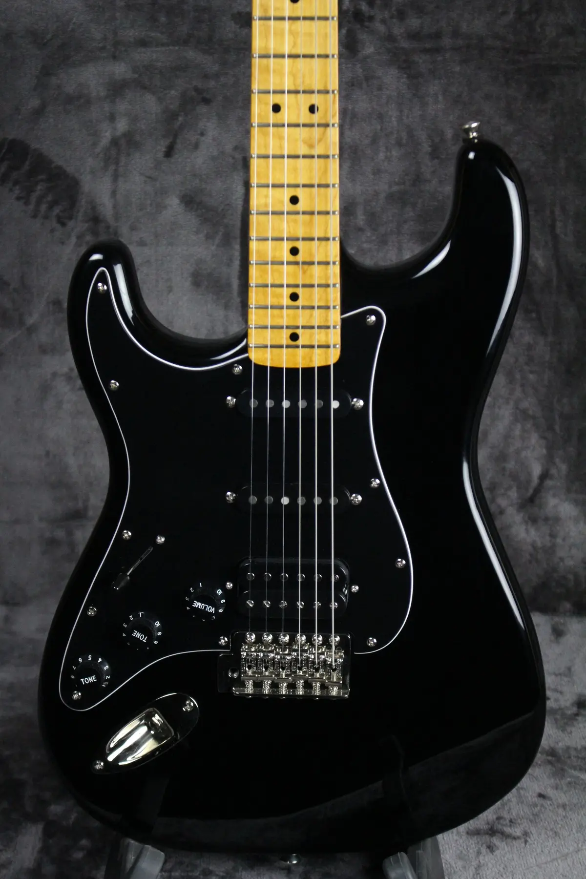 Squier Classic Vibe '70S Stratocaster Left Handed 2