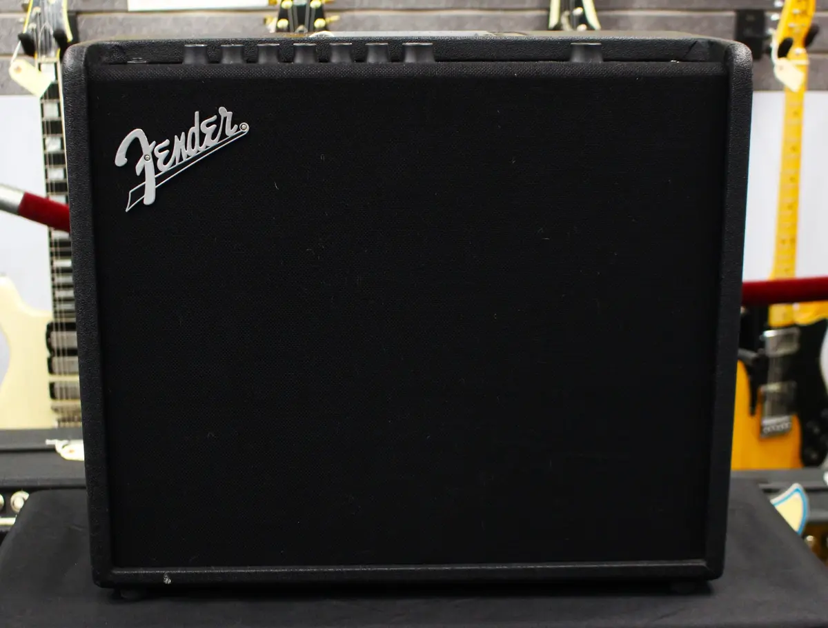 Fender Mustang Gt100 1