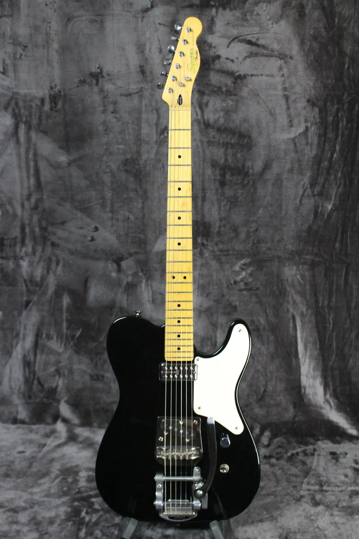 Squier Vintage Modified Carbonita Telecaster With Bigsby 1