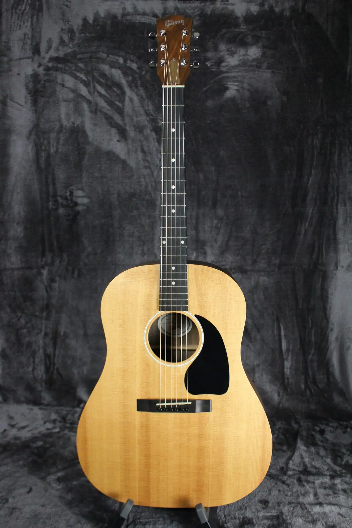 2021 Gibson G-45 1