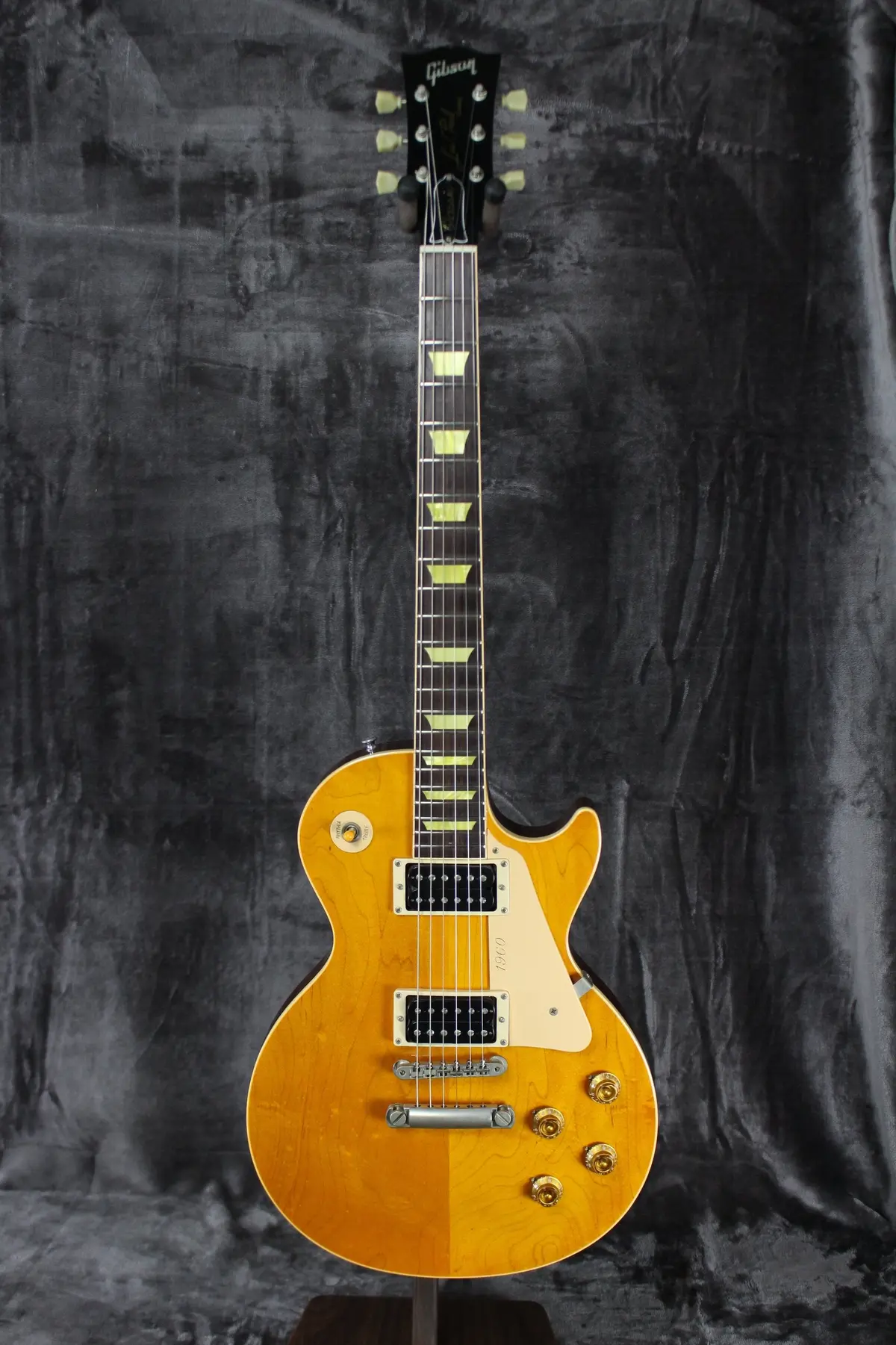 1999 Gibson Les Paul Classic Amber 1