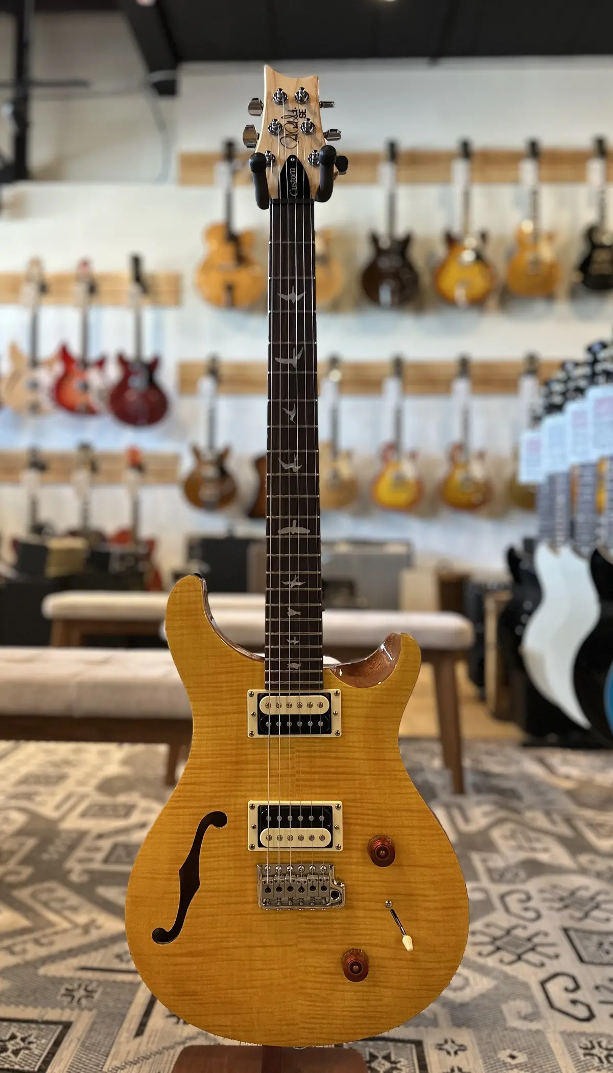 2022 Paul Reed Smith Se Custom 22 Semi-Hollow Santana Yellow 1