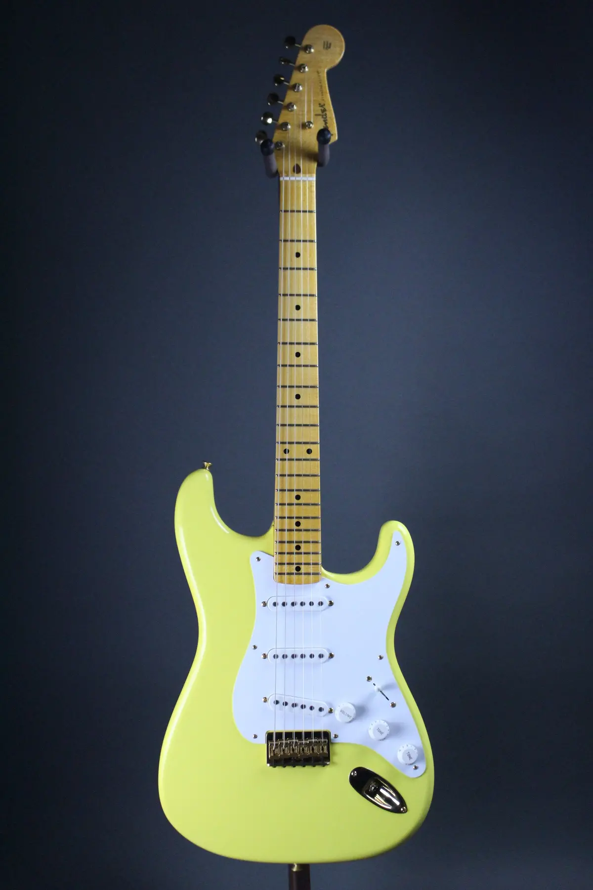2025 Fender Custom Shop 1954 Stratocaster Ltd Canary Yellow 1