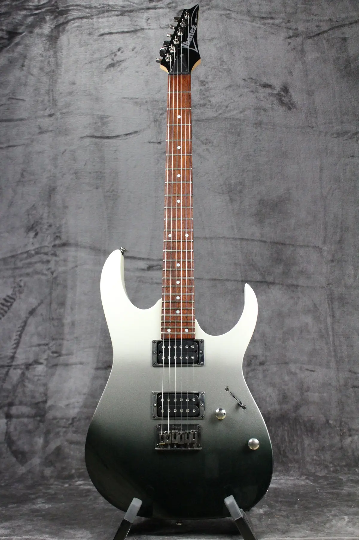 Ibanez Rg421 Pearl Black Fade Metallic 1