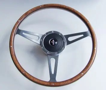 Steering Wheel Cobra Style 15" 1967-1973 1