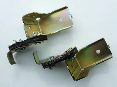 Exhaust Bracket Rear Xa-Xb 1