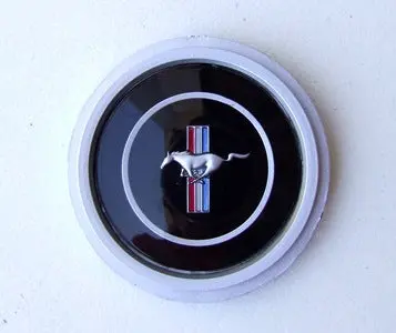 Steering Wheel Badge 1970-1973 1